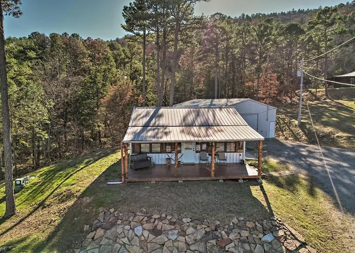 'Sardis Serenity' 1 Bedroom Clayton Cabin W/ Lake View