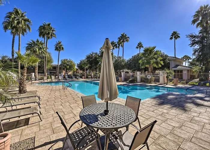 Families & Dogs Welcome! Phoenix Condo W/ Pool