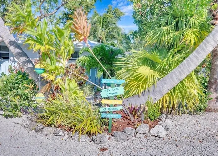 Key Lime Cottage In The Heart Of Islamorada