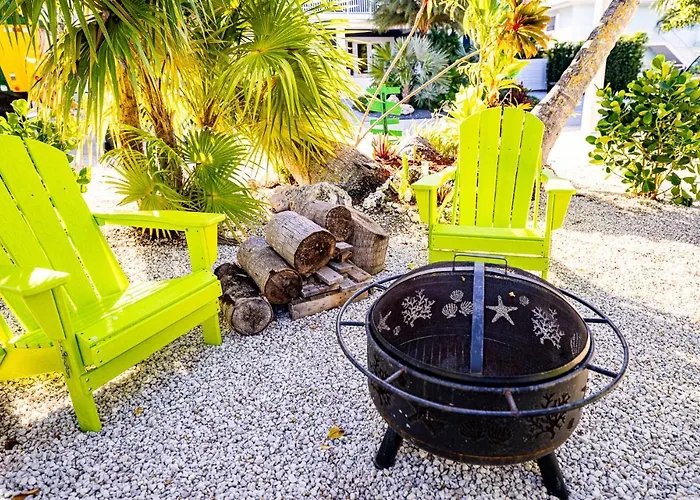 Key Lime Cottage In The Heart Of Islamorada