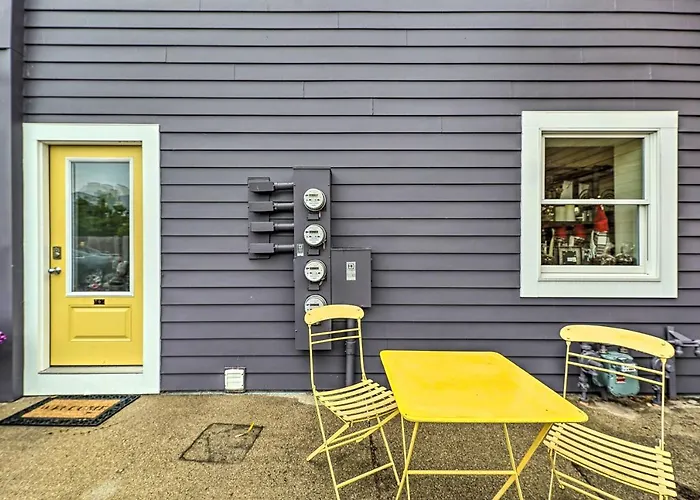 Downtown Grand Haven Apt < 1 Mi To Lake Michigan