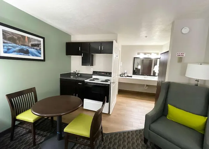 Wingate By Wyndham Cedar City