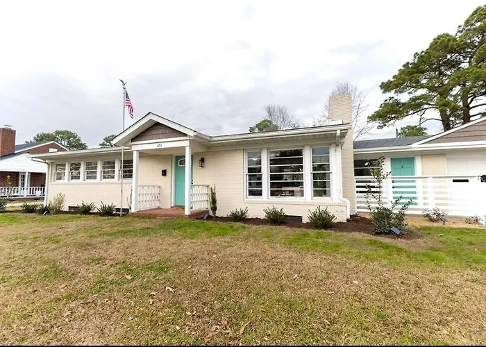 Edenton 3 Br/ 2 Bath King, Fire Pit