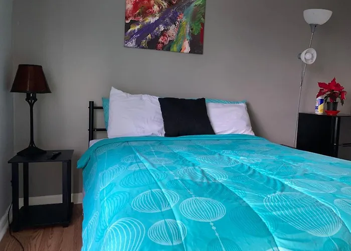 Irises House - Private Room In Home