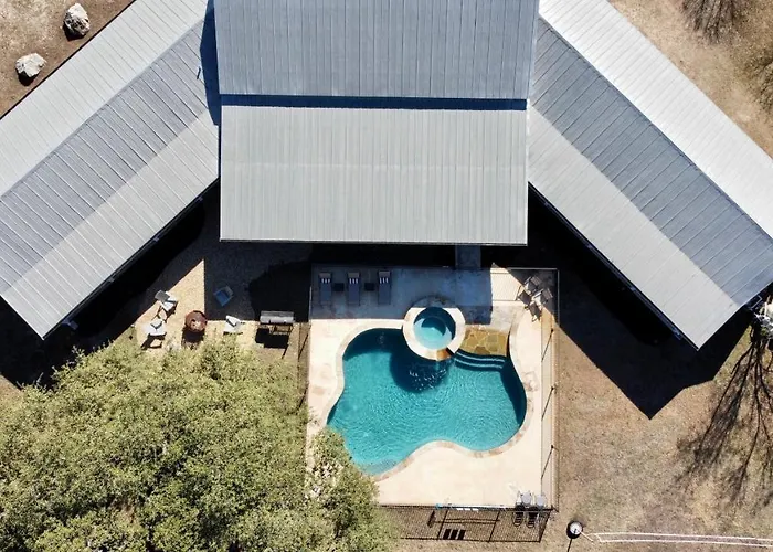 Mountain Views I Pool&Hot Tub I Home For 20 Guests