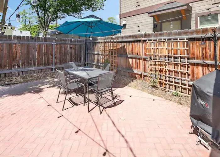 Celebration Chalet: Cozy BSU-Adjacent Pet-Friendly Retreat