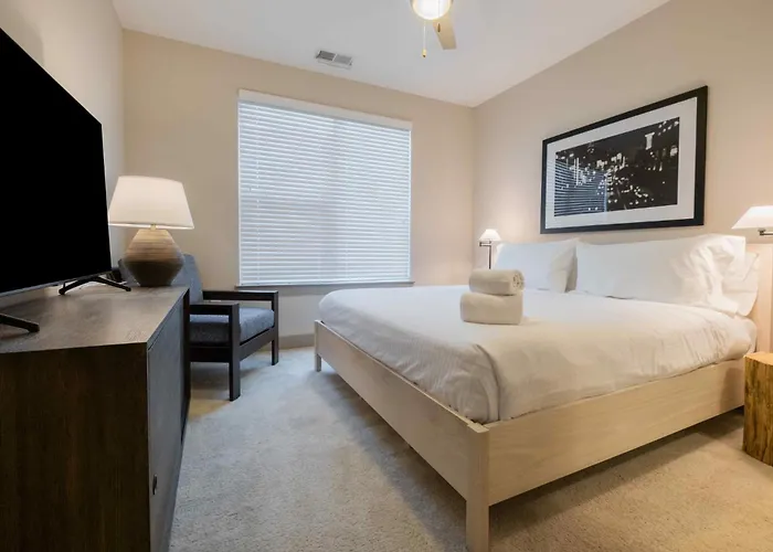 Modish And Spacious Apartments At The Exchange On Erwin In Durham, North Carolina