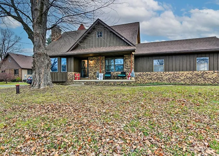 14 Mi To Frankenmuth: Apt On 3 Acres In Clio!