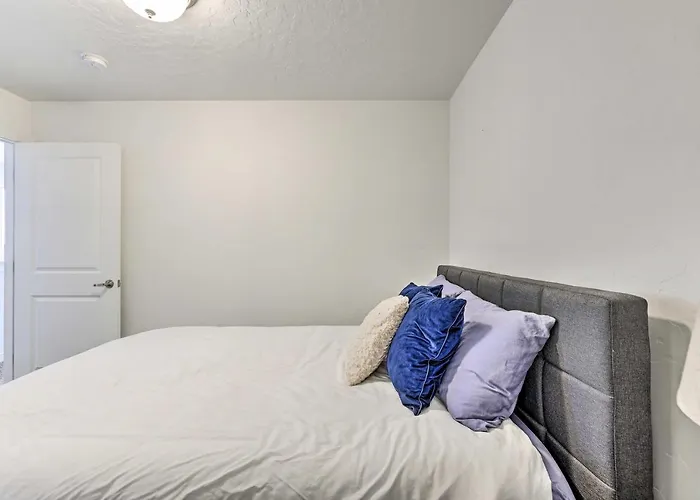 Nampa Townhome ~ 18 Mi To Downtown Boise!