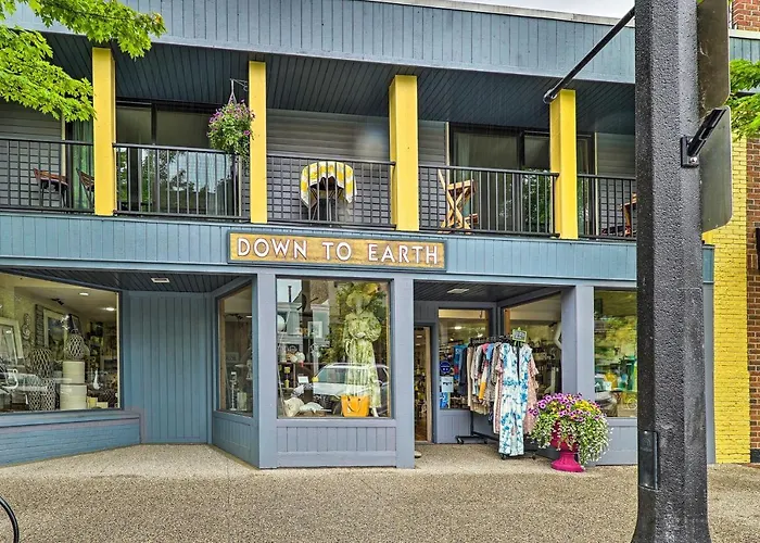 Downtown Grand Haven Apt < 1 Mi To Lake Michigan
