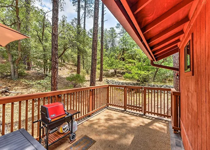 Relax Fireside! Peaceful Forest Haven In Prescott