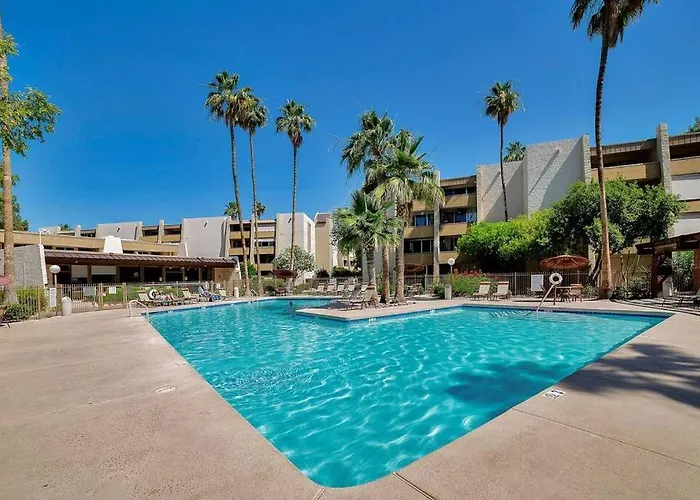 Walk To Old Town Scottsdale