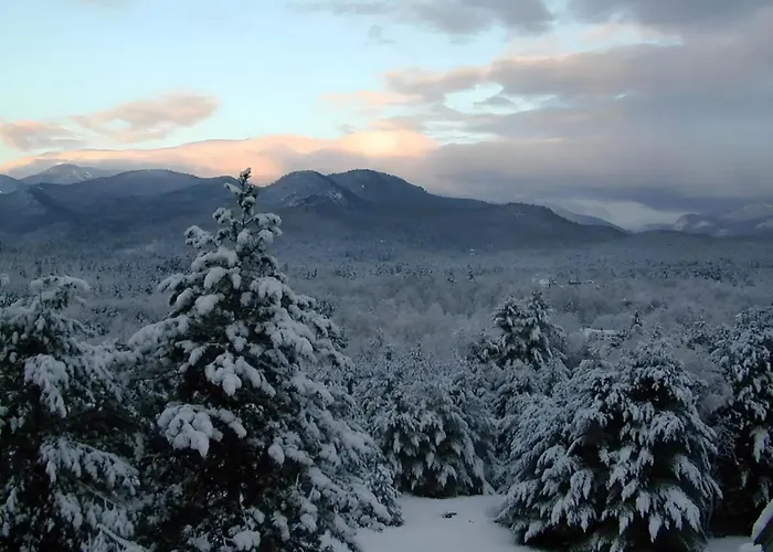 Adirondack Cottage Retreat