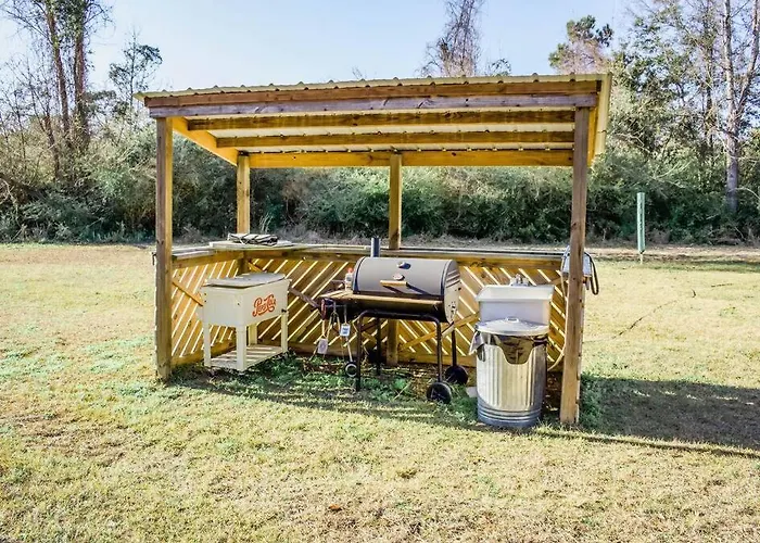 The Offbeat Oasis By The Marsh With Hunting Island Beach Pass