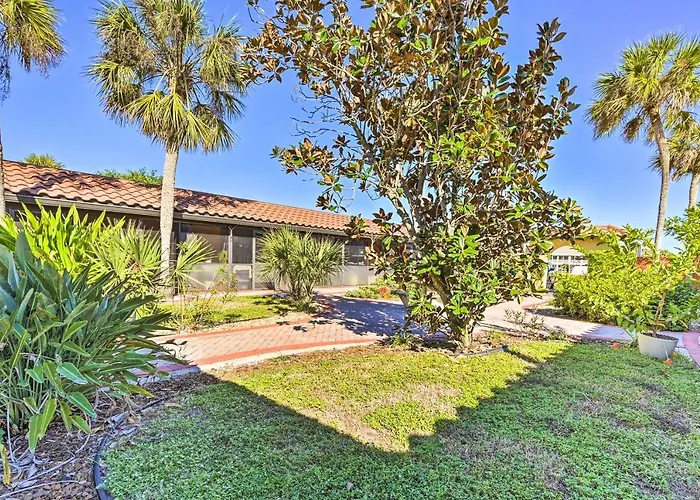 Naples Studio Near Everglades W/ Marina!