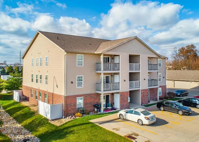 Contemporary Stay In Central Peoria
