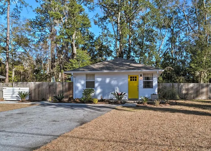 Fire Pit + Yard: Charming Port Royal Home!