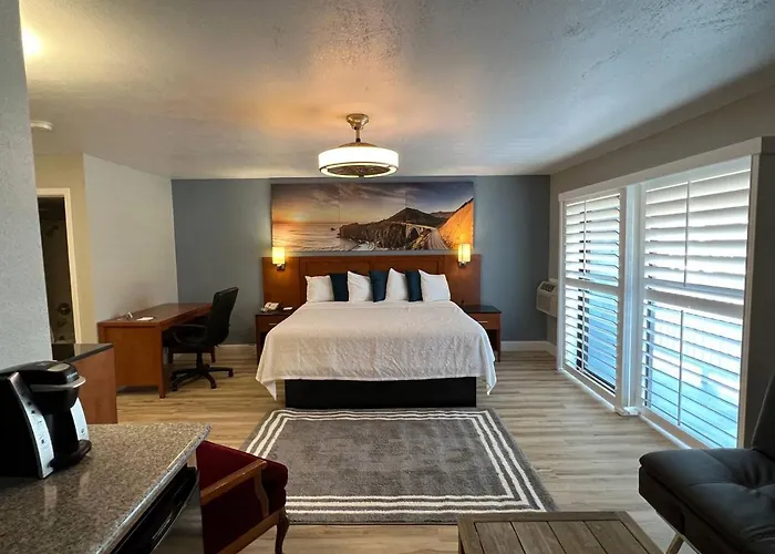 Comfort Inn Near Hearst Castle - Cambria