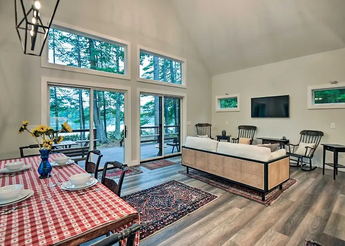 Modern Francestown Retreat On Scobie Pond!