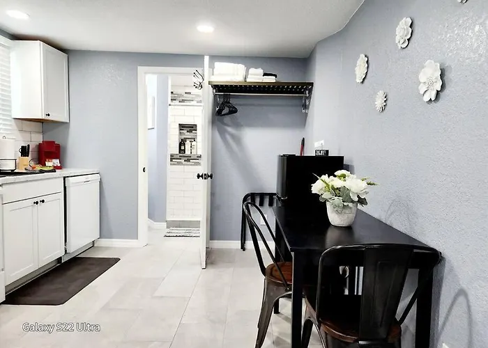 Private Getaway Studio !