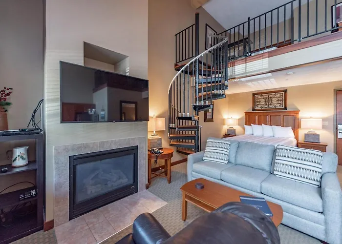 A308 Studio & Loft Standard View