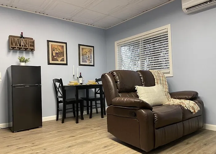 Rejuvenation Cottage - Wine Country Tranquility