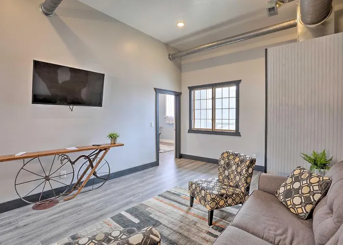 Cherokee Vacation Rental - On Main Street!