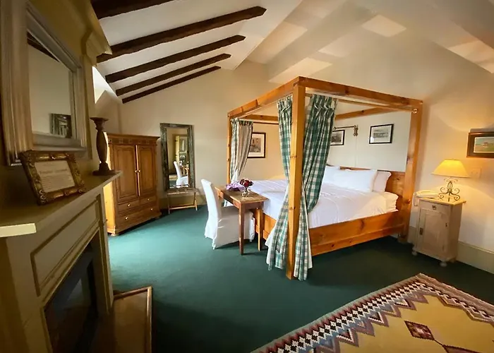 The Red Lion Inn
