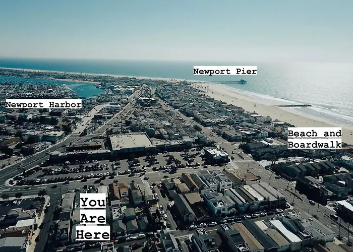 Beach House In The Heart Of Balboa Peninsula