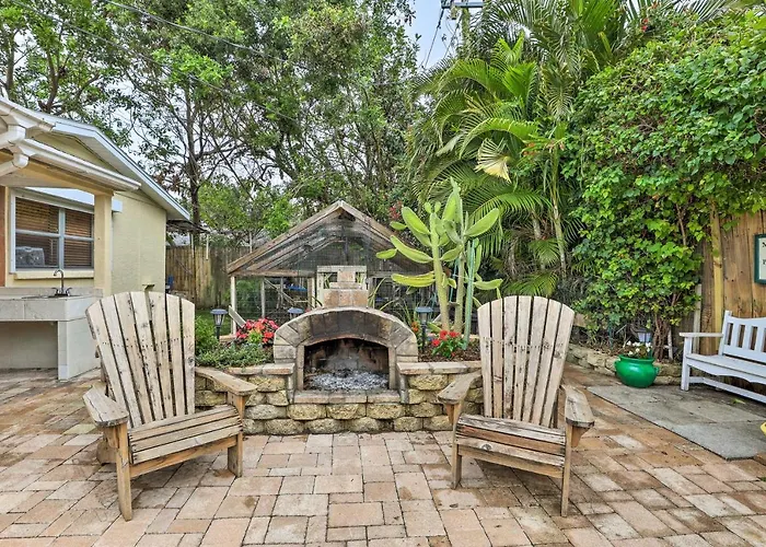 4 Mi To Dtwn: Home W/ Pool & Bbq In Bradenton