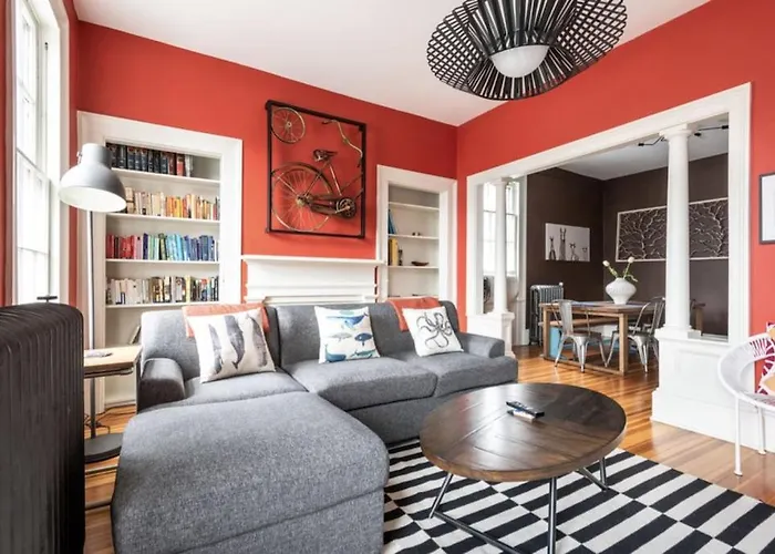 Hudson Valley Retreat In Downtown Hudson, Ny - Sleeps 16-20