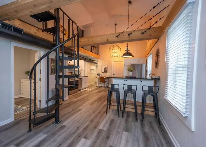 Family Beach Retreat W/Fun Loft Space, Firepit