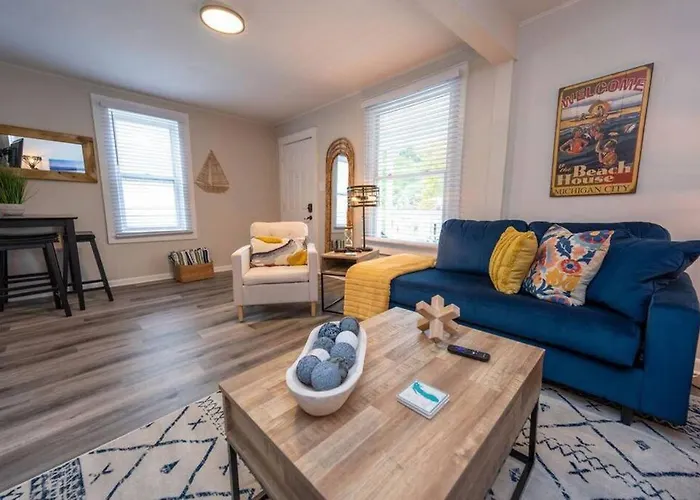 Family Beach Retreat W/Fun Loft Space, Firepit