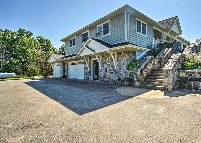 Hot Tub & Sauna! 7-Acre Coastal Michigan Home