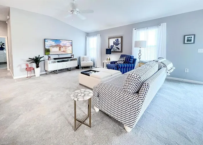 Beautiful Upgraded Patio Villa In The Villages Of Marsh Bend