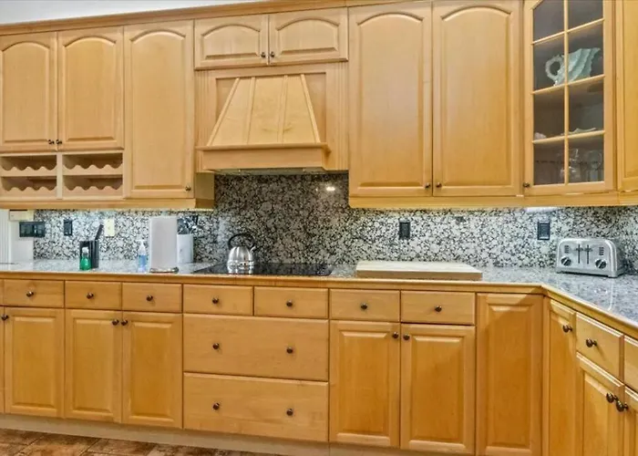 Grande Canal - Captivating 3 Bedroom Retreat