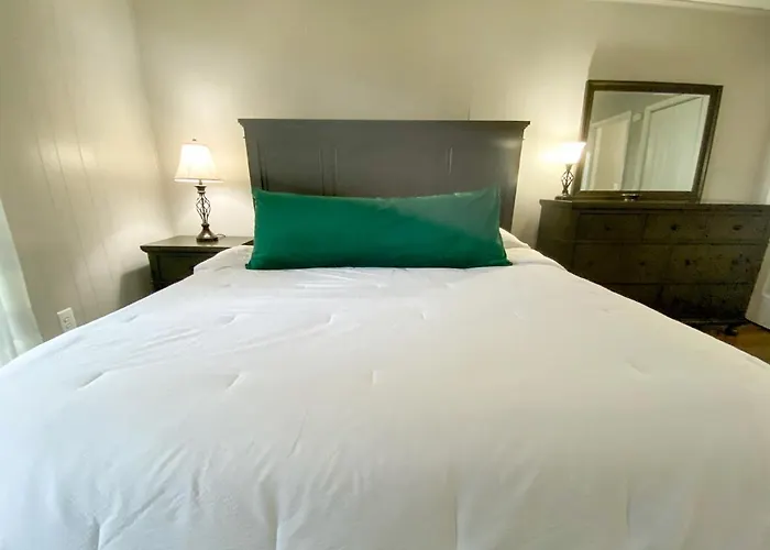 Beech Please Cozy Beech Mountain Stay