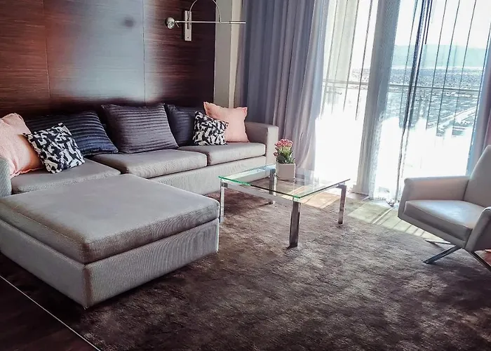 Luxury 53Rd Flr Condo With Amazing Sunset View & Balcony No Refee At Palms Place