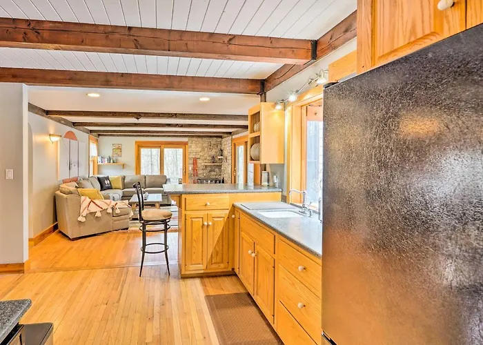 Berkshires Getaway < 1 Mi Skiing & Hiking!