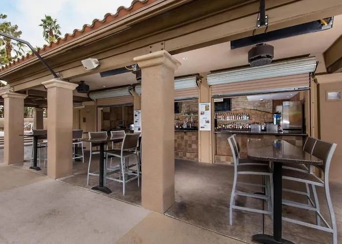 Desert Springs Villas I