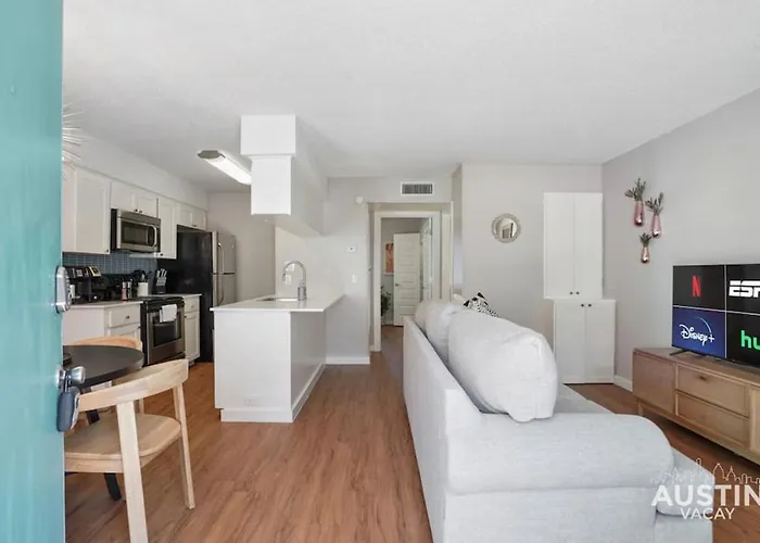 Cook And Gather Around In A Fully Equipped Apartment