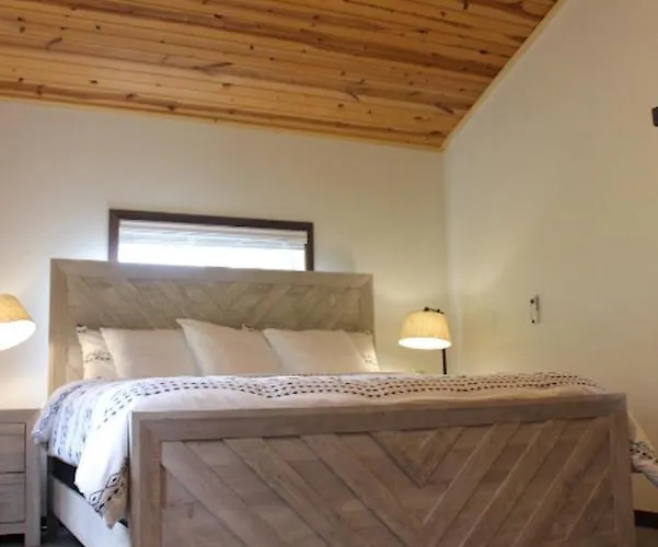 Cabin 1 At Horse Creek Resort