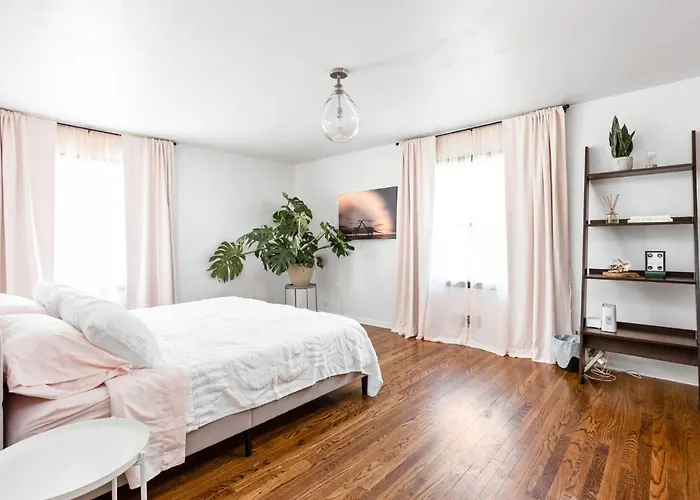 5Br 2Ba Fun Family Home Sleeps 12 Pinball Tvs 15M Dt