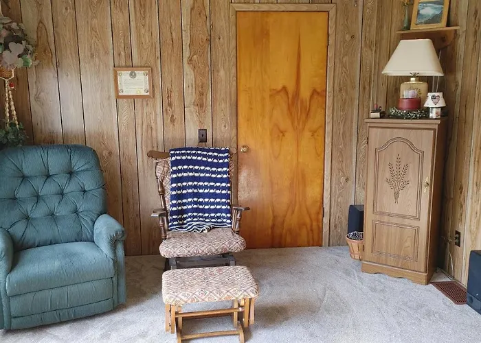 Downtown Canandaigua Getaway: 4-Bedroom Home Near Attractions