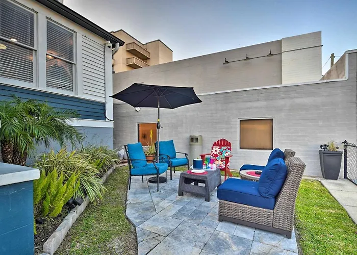 Historic Home < 2 Mi To Daytona Beach & Pier!