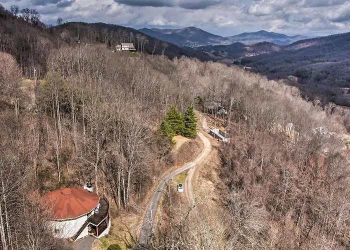 Pet-Friendly Apt W/ Views In Pisgah Nat'L Forest!