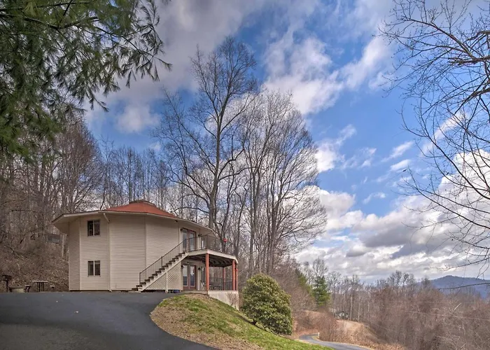 Pet-Friendly Apt W/ Views In Pisgah Nat'L Forest!