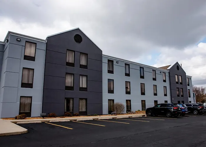 Carpenter Street Hotel