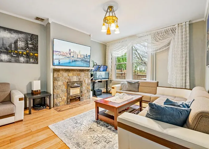 Cozy Stay In Pittsburgh