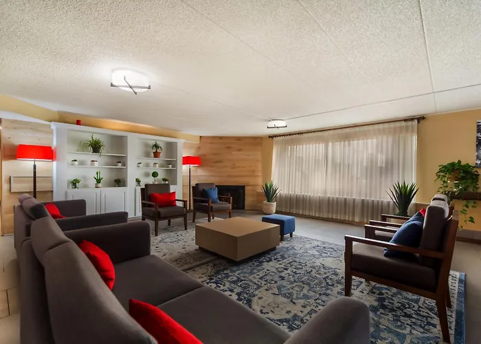 Wingate By Wyndham Lincoln Airport East I-80